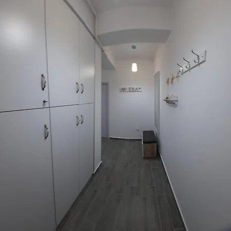 Apartment Eka-ban